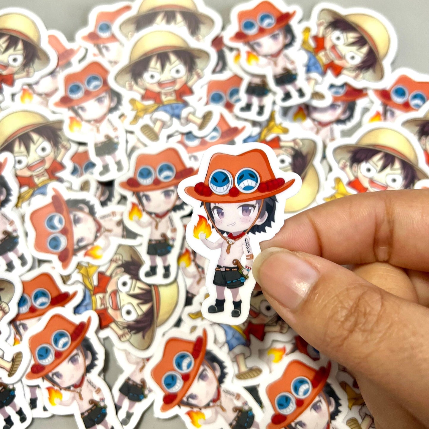 Pegatina de puño de fuego – OP